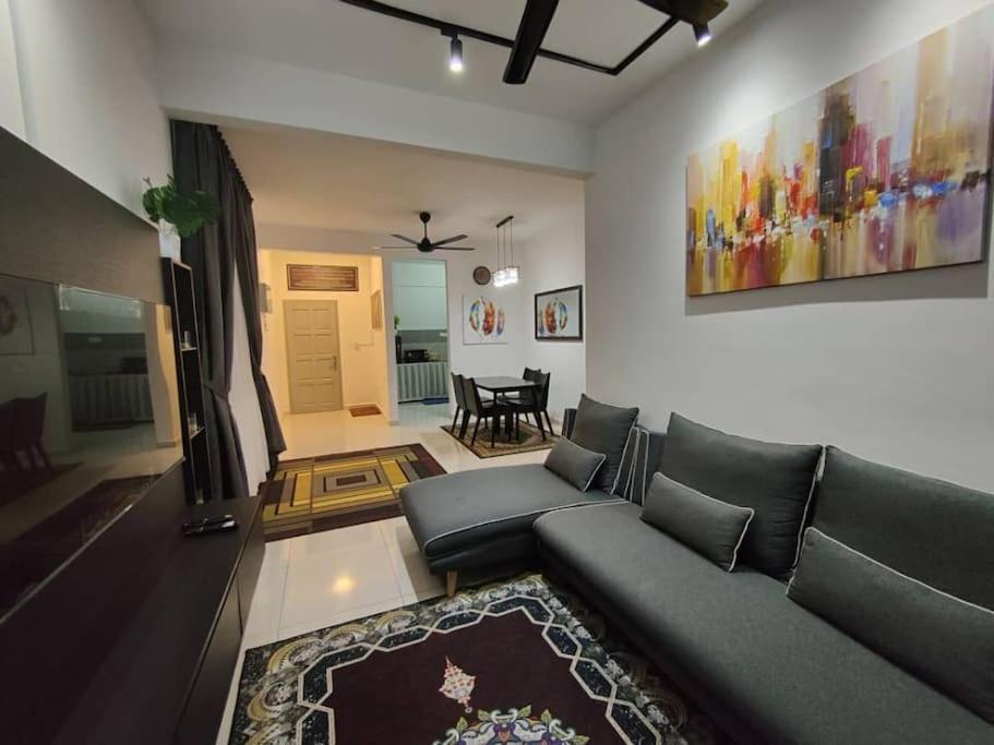 F&H Homestay,Ipoh Buitenkant foto