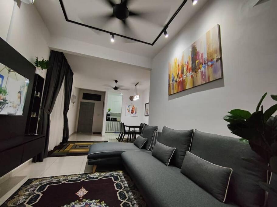 F&H Homestay,Ipoh Buitenkant foto